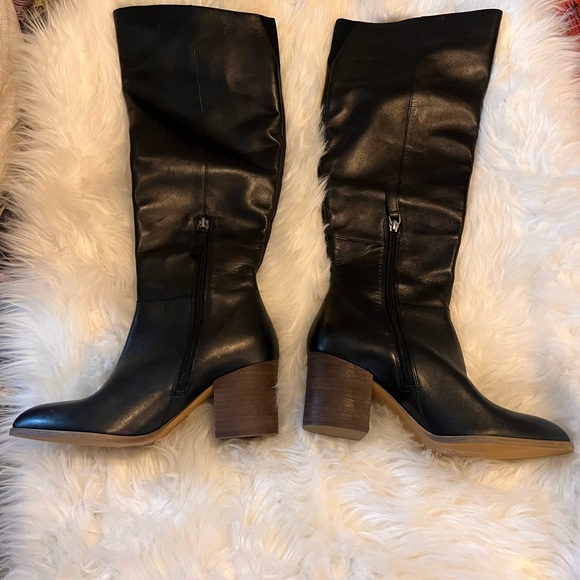 Caslon leather boots - Picture 2 of 6